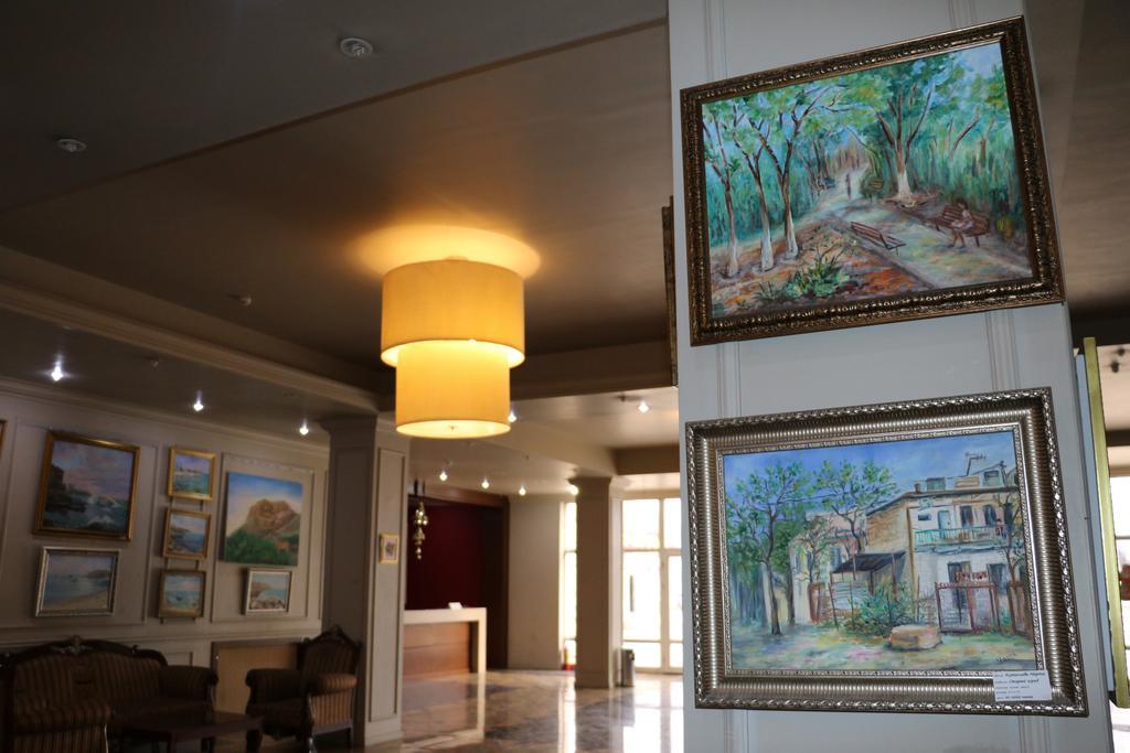 Aktau Hotel ภายนอก รูปภาพ