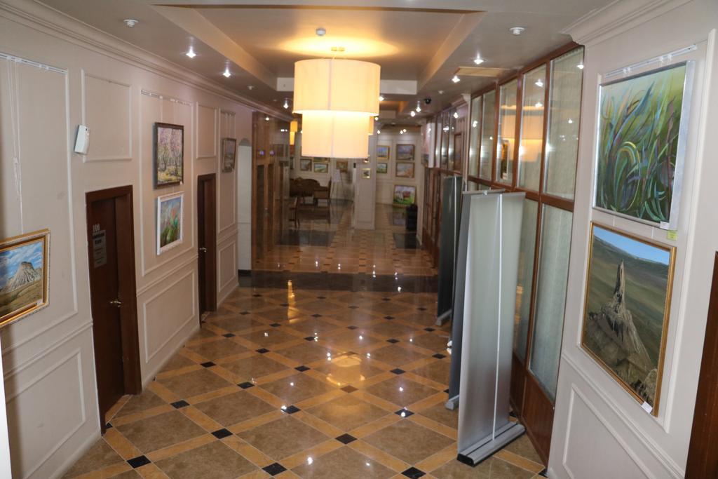 Aktau Hotel ภายนอก รูปภาพ